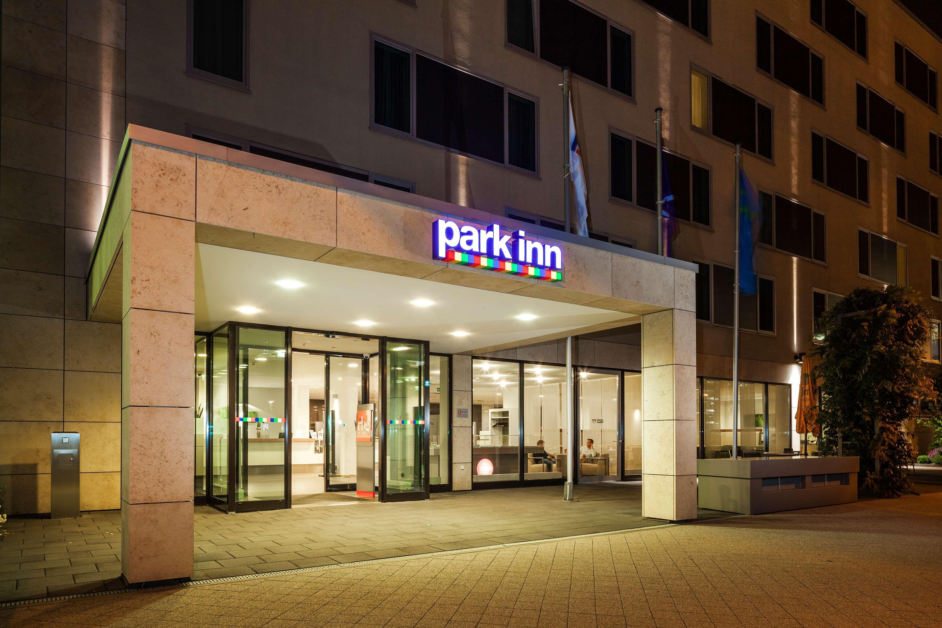 Park Inn By Radisson Frankfurt Airport Frankfurt am Main Exterior photo